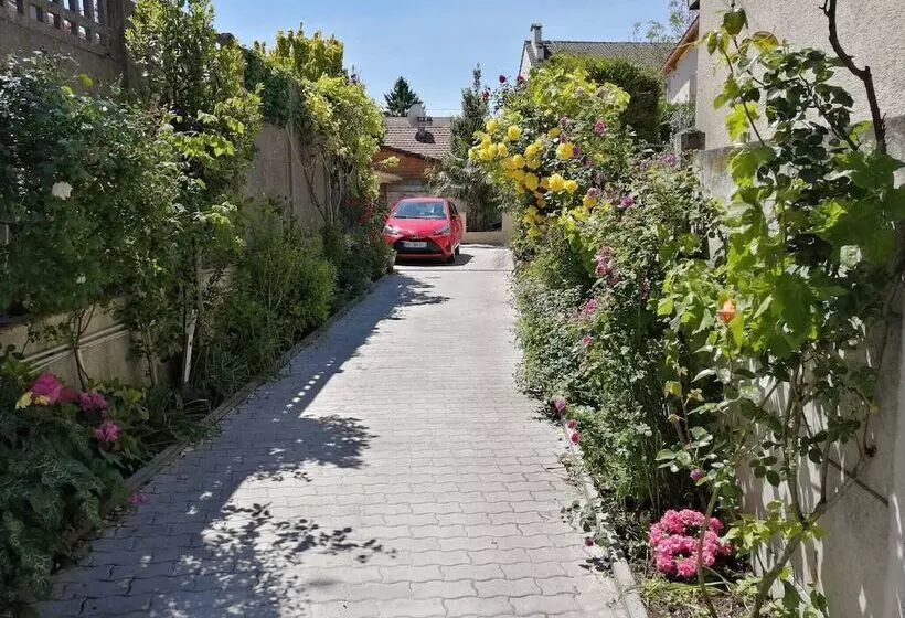 Majatalo Villa Spacieuse Paris