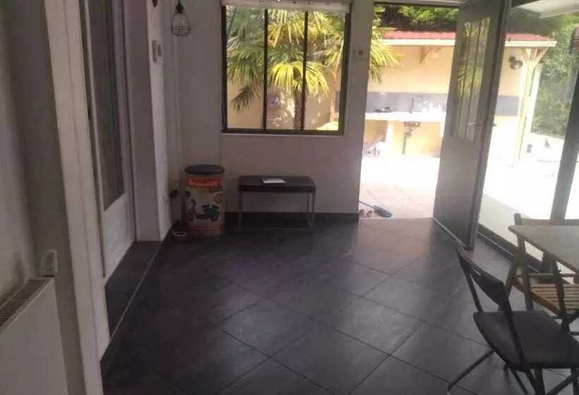 Majatalo Villa Spacieuse Paris