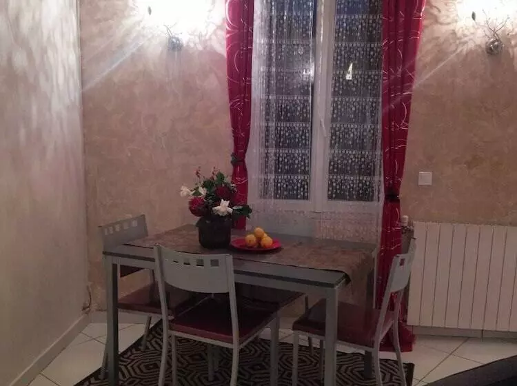 Majatalo Villa Spacieuse Paris