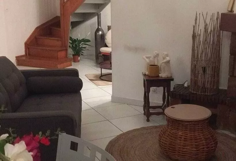 Majatalo Villa Spacieuse Paris