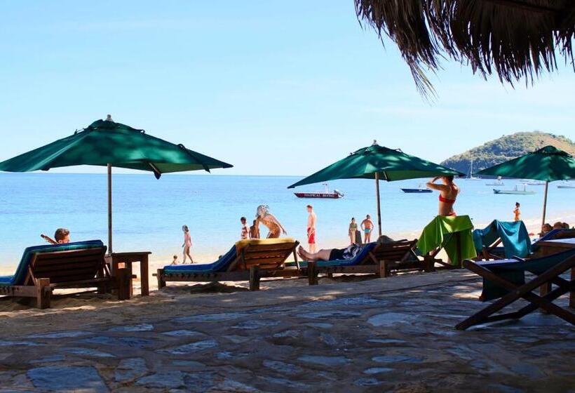 هتل Gerard Et Francine