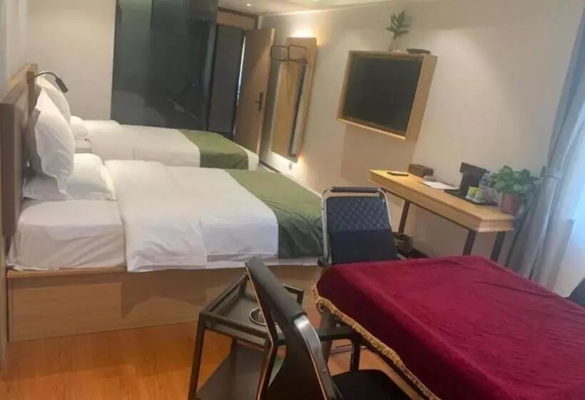 Hotelli Greentree Inn Express Datong Highspeed Railway Station Old City Wall