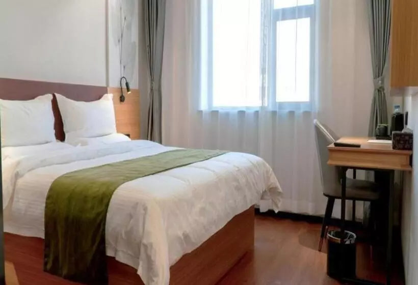 Hotelli Greentree Inn Express Datong Highspeed Railway Station Old City Wall