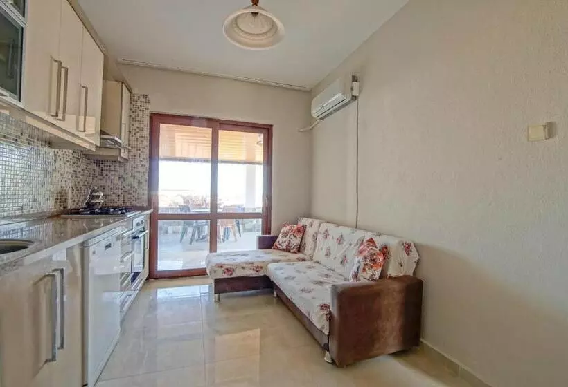 Hotelli çuhadar Ahşap Evleri̇