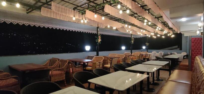 Maplewood Hotel & Spa