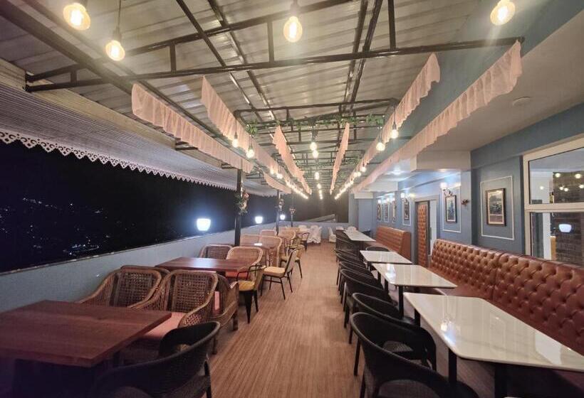 Maplewood Hotel & Spa