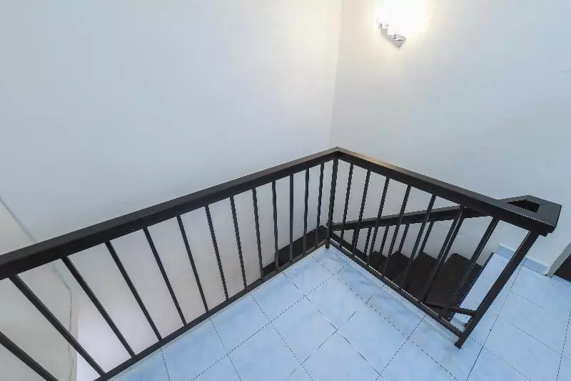 ペンション Oyo Homes 90583 Yogha S Homestay