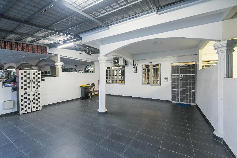 بنسيون Oyo Homes 90583 Yogha S Homestay