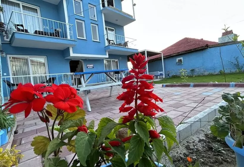 The Titanic Hause Otel