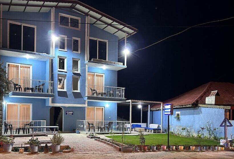 The Titanic Hause Otel