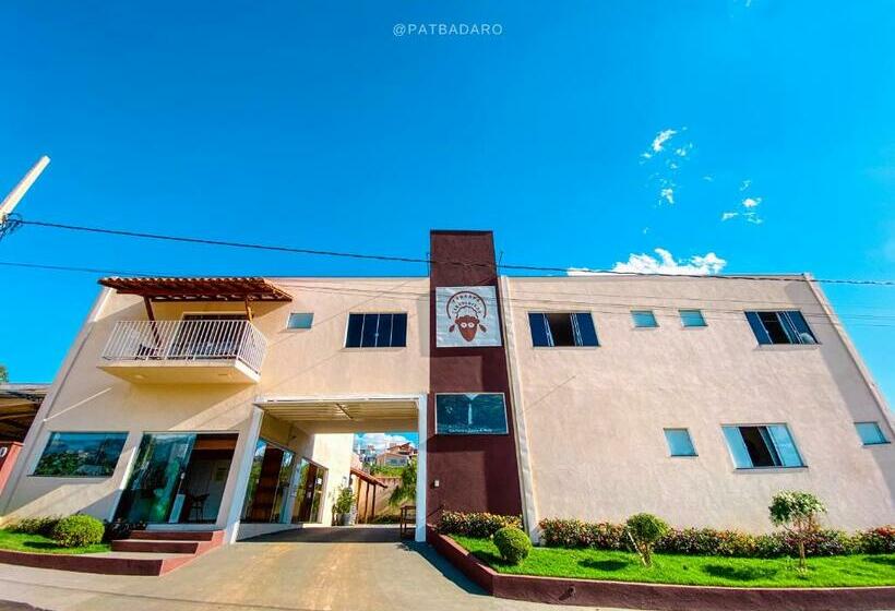 Общежитие Pousada Carneirinho