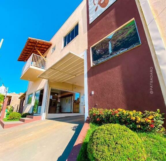 Общежитие Pousada Carneirinho