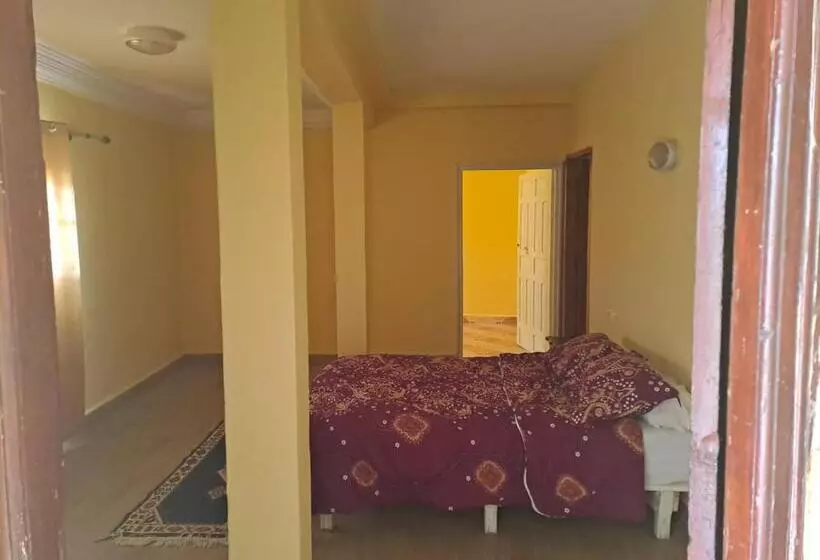تختخواب و صبحانه Auberge Jaafar