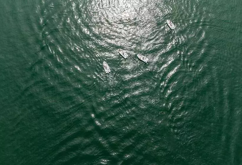 Aamiaismajoitus (B&B) Foresteria Lago Di Como