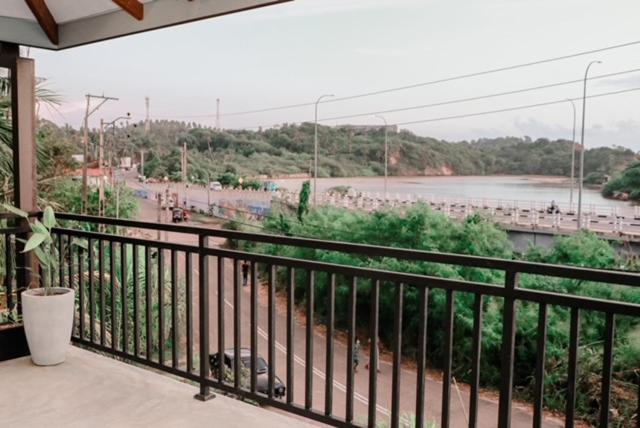 تختخواب و صبحانه Kingsman Villa