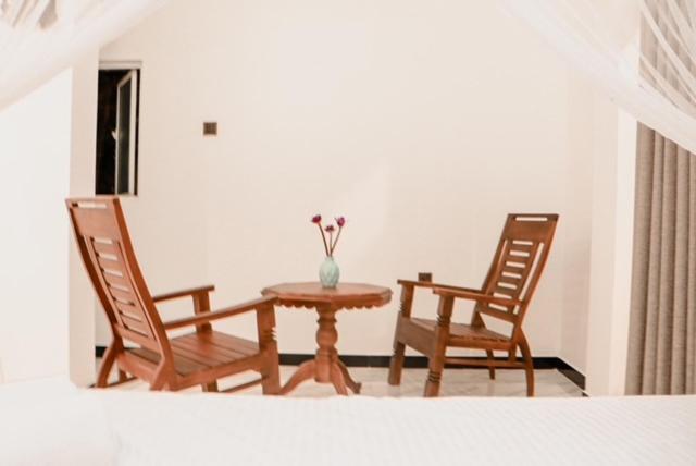 تختخواب و صبحانه Kingsman Villa