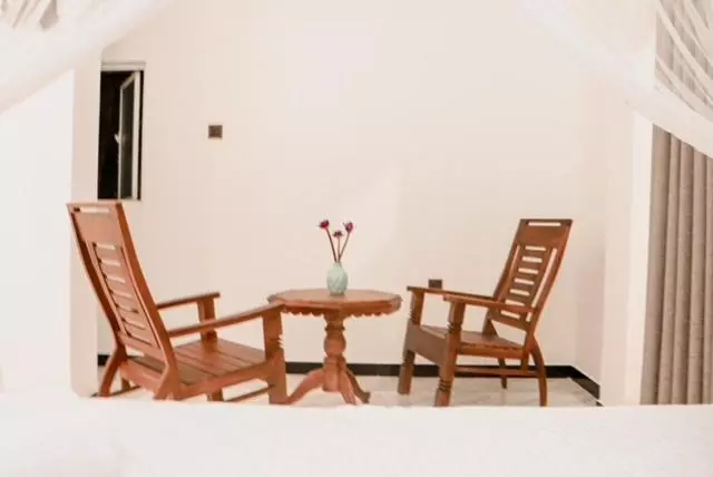 تختخواب و صبحانه Kingsman Villa