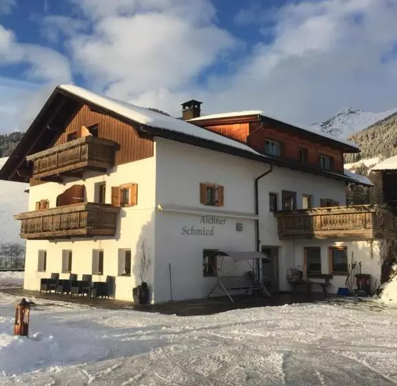Aamiaismajoitus (B&B) Pension Aichner