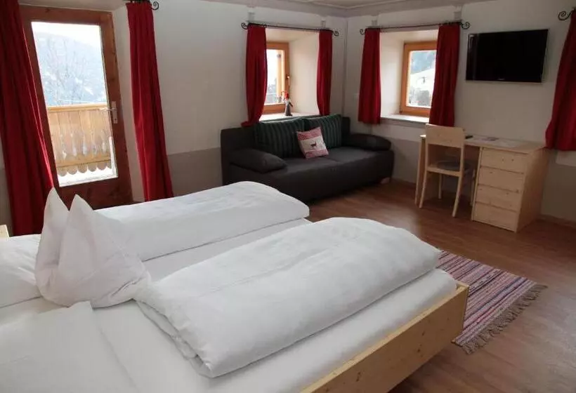 Aamiaismajoitus (B&B) Pension Aichner