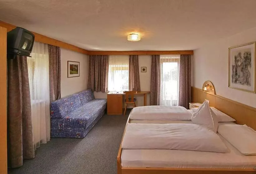 Aamiaismajoitus (B&B) Pension Aichner