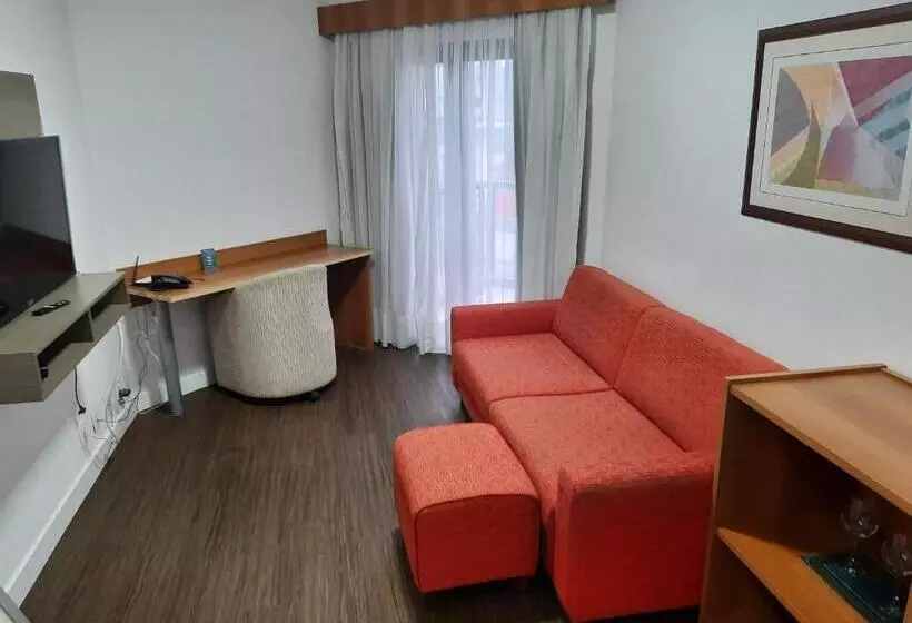 Hotelli Flat Space Valley   Para 2 Pessoas