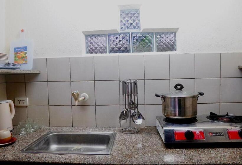 Otel Flower Garden Resort