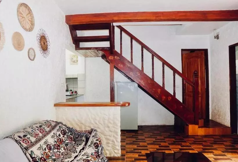 هتل Flower Garden Resort