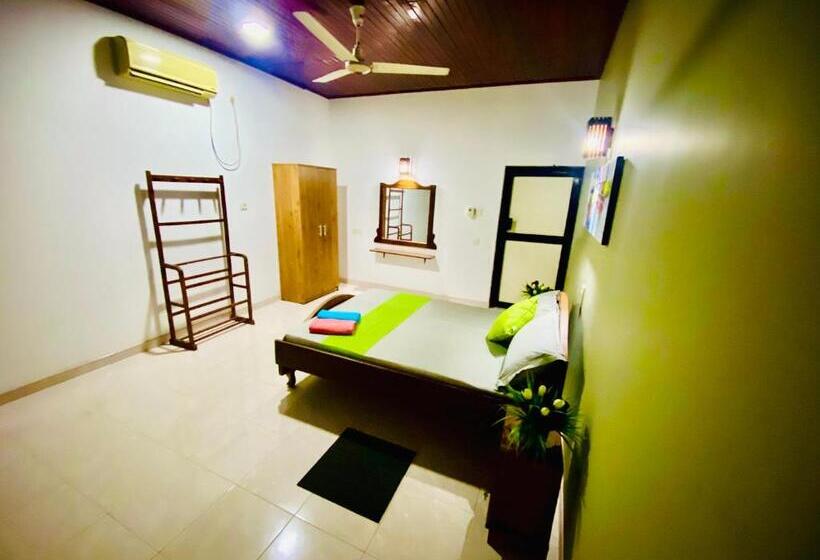 Grand Breeze Garden Hotel Airport