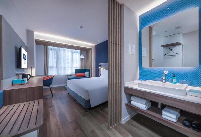 Otel Holiday Inn Express Chongqing Zhongxian, An Ihg