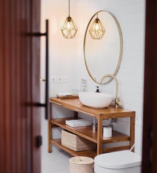 فندق Neptune Studios Adults Only