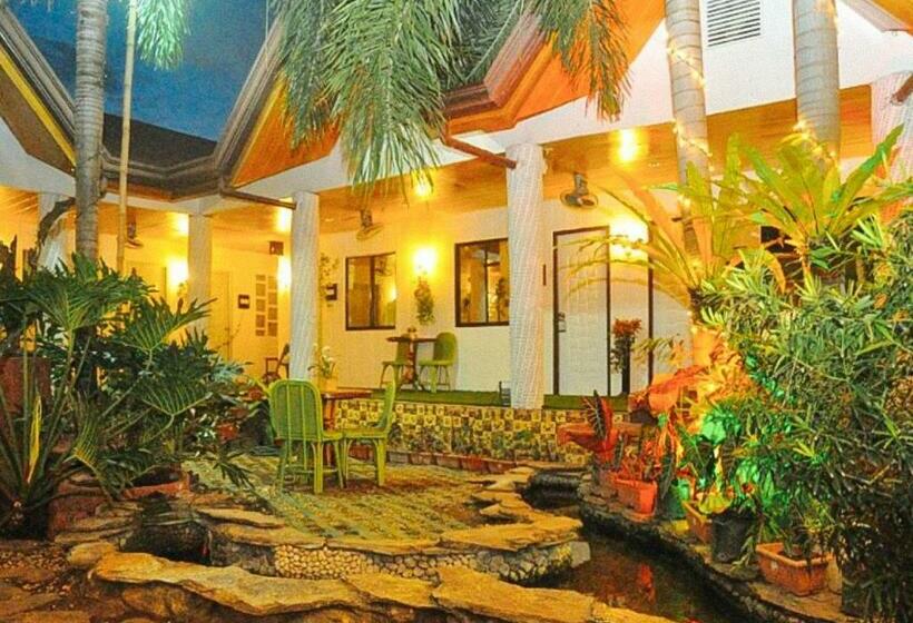 Hotelli Reddoorz @ Infinite Green Pension Palawan