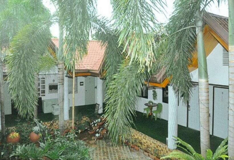 Hotelli Reddoorz @ Infinite Green Pension Palawan