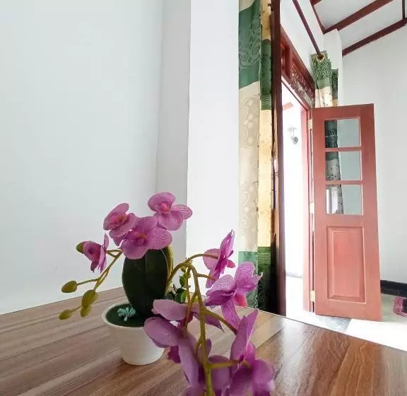ペンション Bluebell Guest House