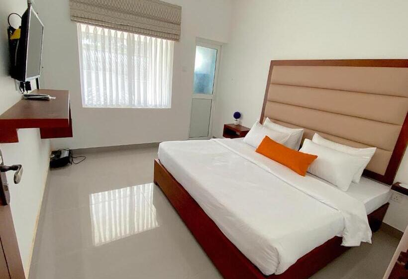 Пансион Caroline Villa, Nuwara Eliya