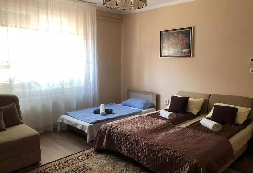 پانسیون Renáta Vendégház