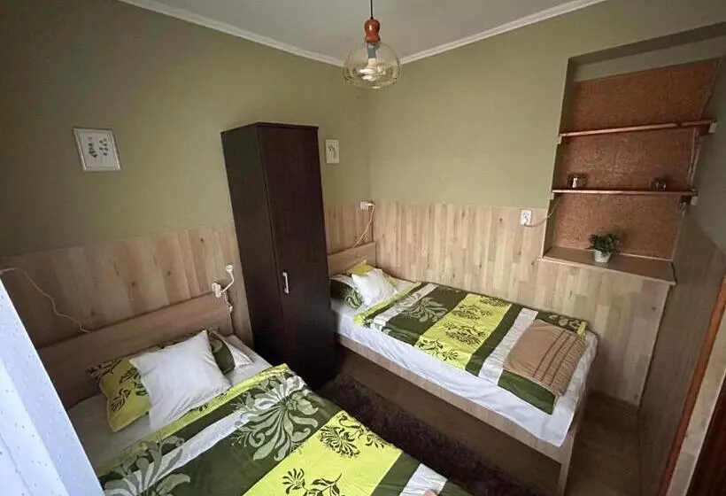 پانسیون Renáta Vendégház