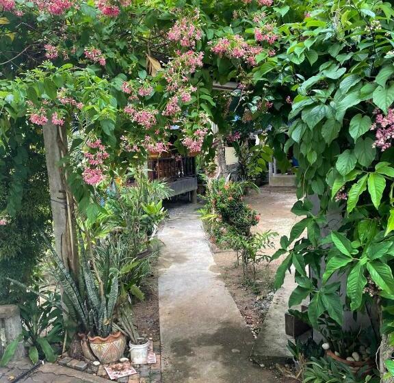 پانسیون Su House Koh Phangan