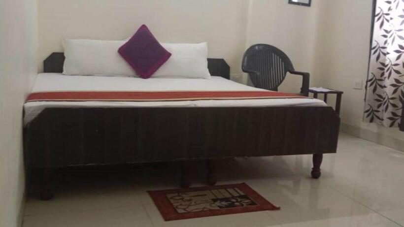 Royal Retreat By Hotel Aditya Inn