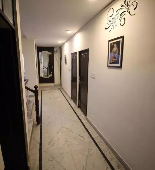 Royal Retreat By Hotel Aditya Inn