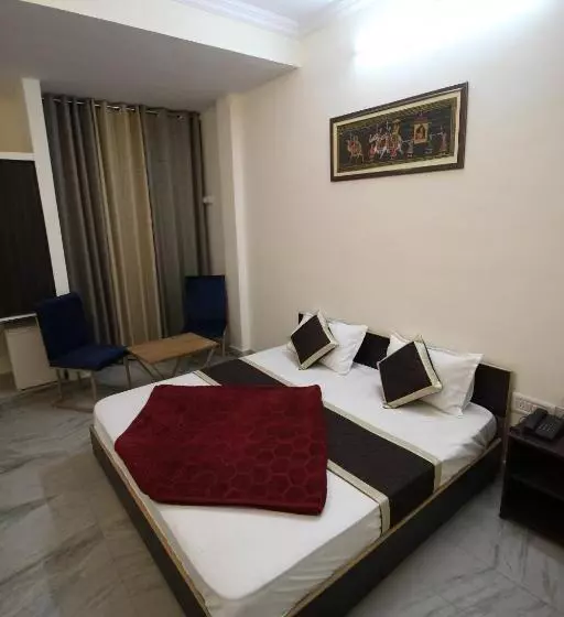 Royal Retreat By Hotel Aditya Inn