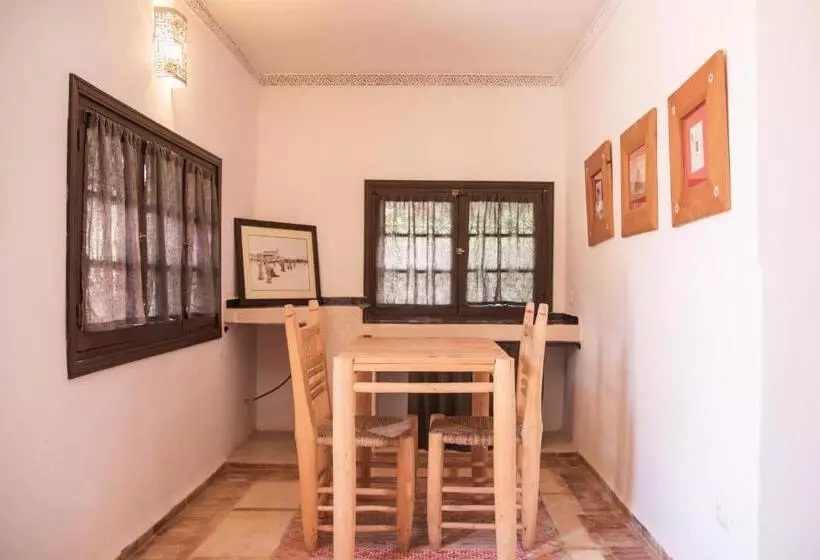 Aamiaismajoitus (B&B) Jnane Allia