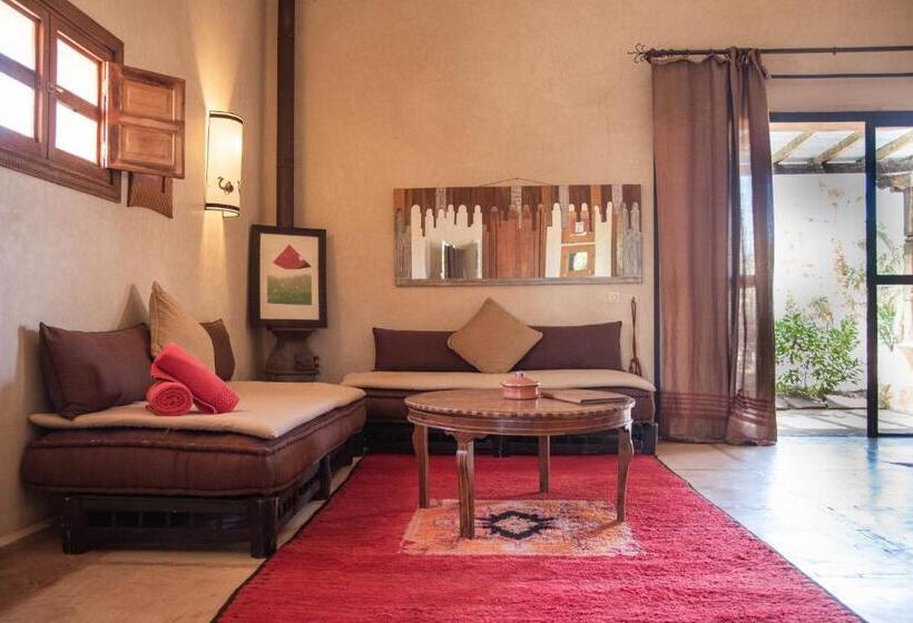 مبيت وإفطار Jnane Allia