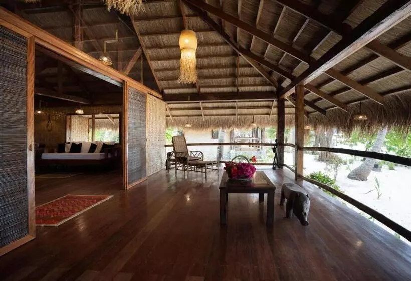 Flower Island Resort