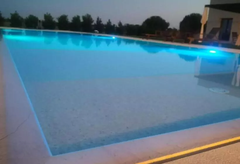 Hotelli Agriturismo Masseria Quaremme