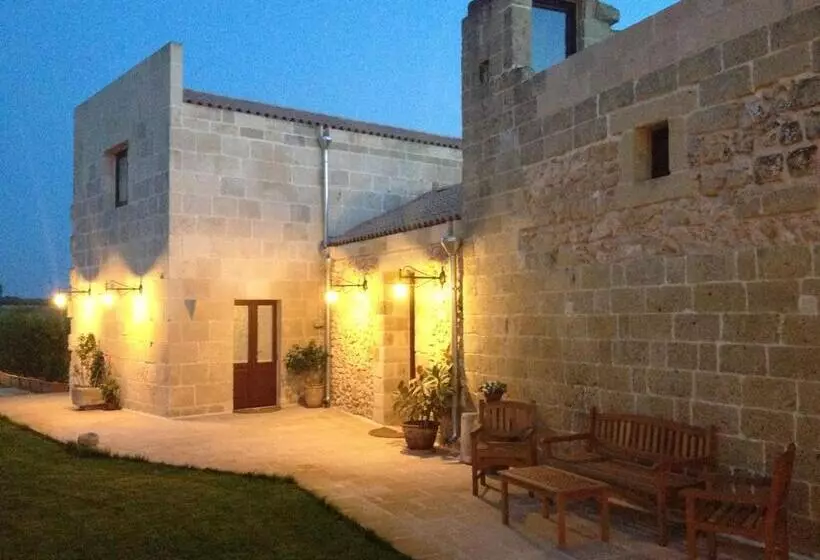 Hotelli Agriturismo Masseria Quaremme