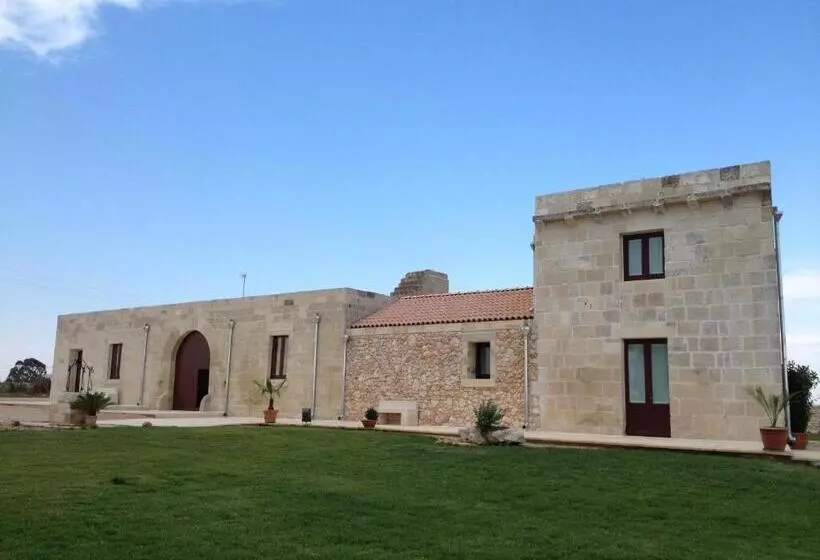 Hotelli Agriturismo Masseria Quaremme