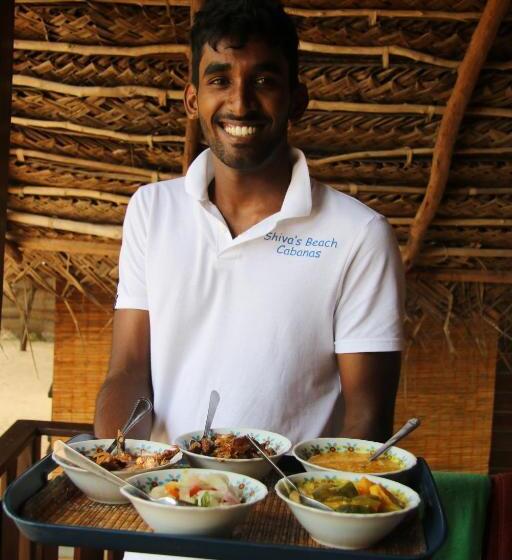 هتل Shiva S Beach Cabanas