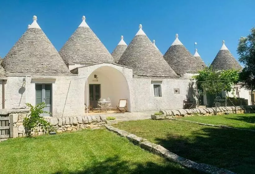 Hotelli Masseria Trulli E Vigne