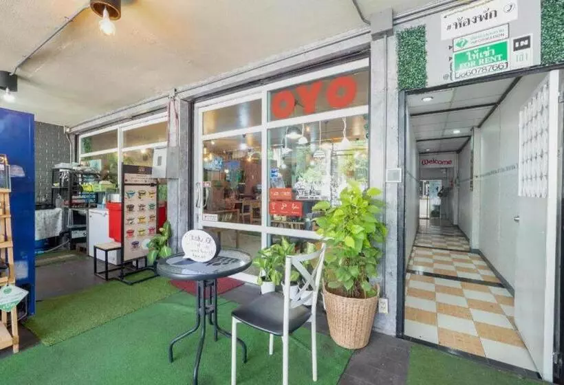 Hotelli Oyo 1152 Hongpak Mint