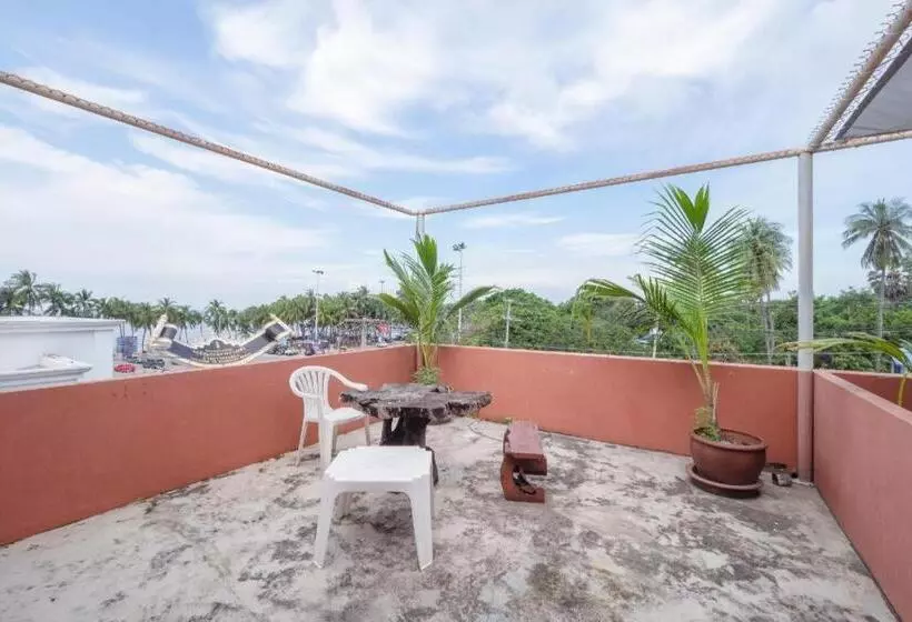 Hotelli Oyo 1152 Hongpak Mint